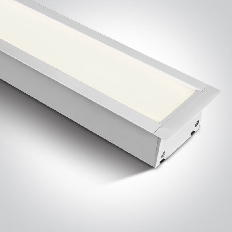 WHITE RECESSED 40W CCTV PV 230V