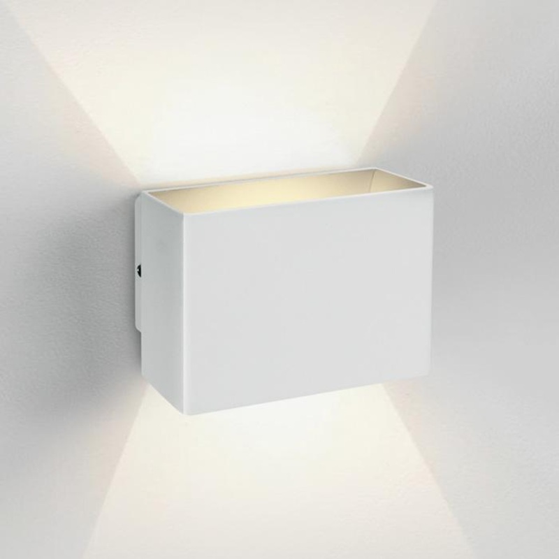 WHITE WALL LED 5w WW IP54 230v
