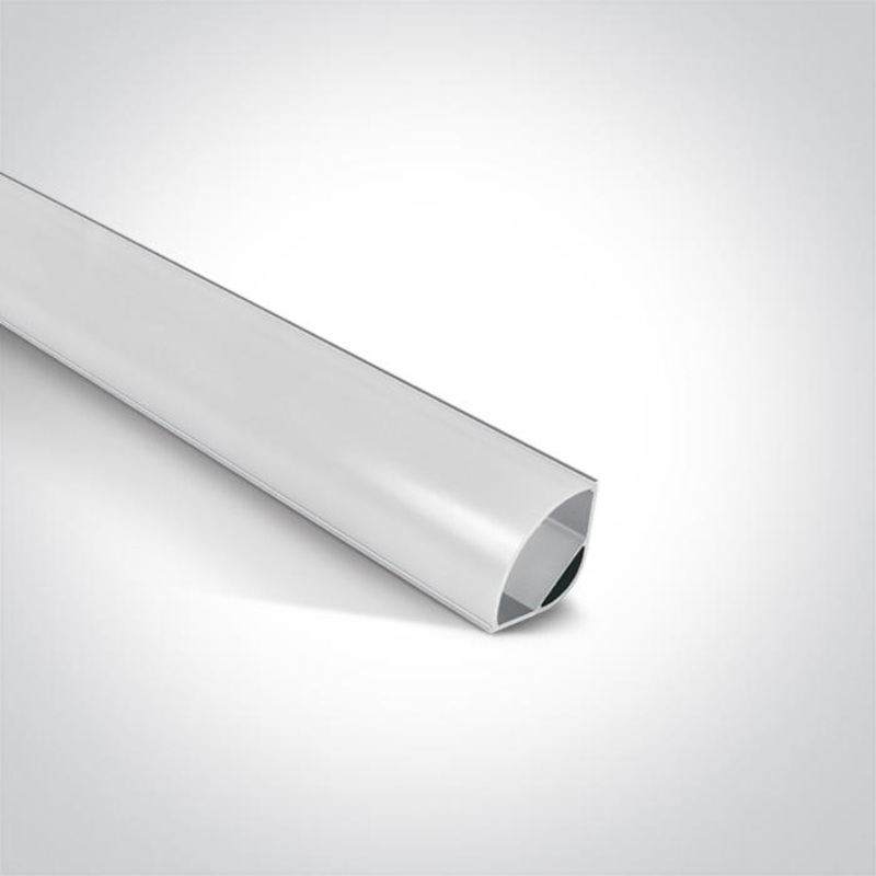 TRIANGLE PROFILE 2m + PC opal diffuser