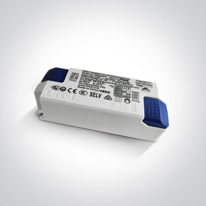 LED TRIAC DIMMABLE DRIVER 550/600/650/700mA 25-40v IP20 INPUT 230v